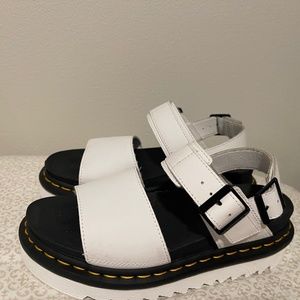 Doc Martin Sandals
